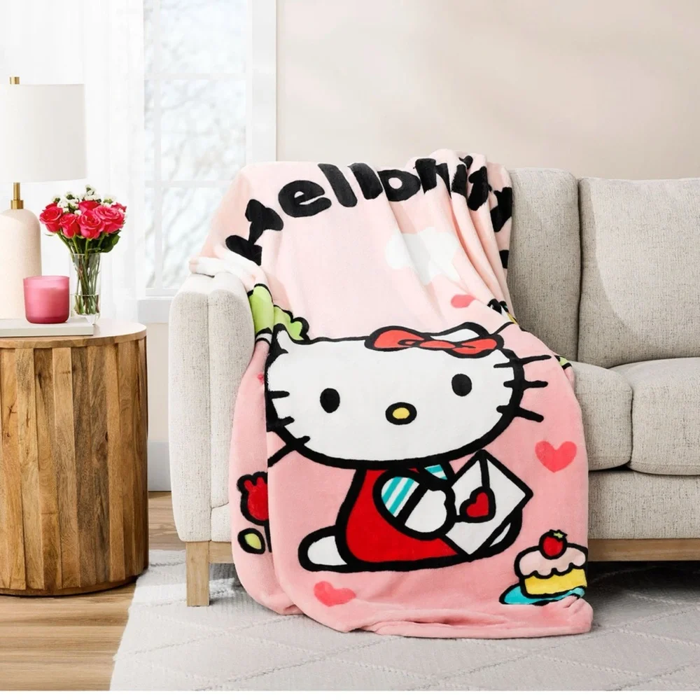 New hello kitty blanket valentines theme